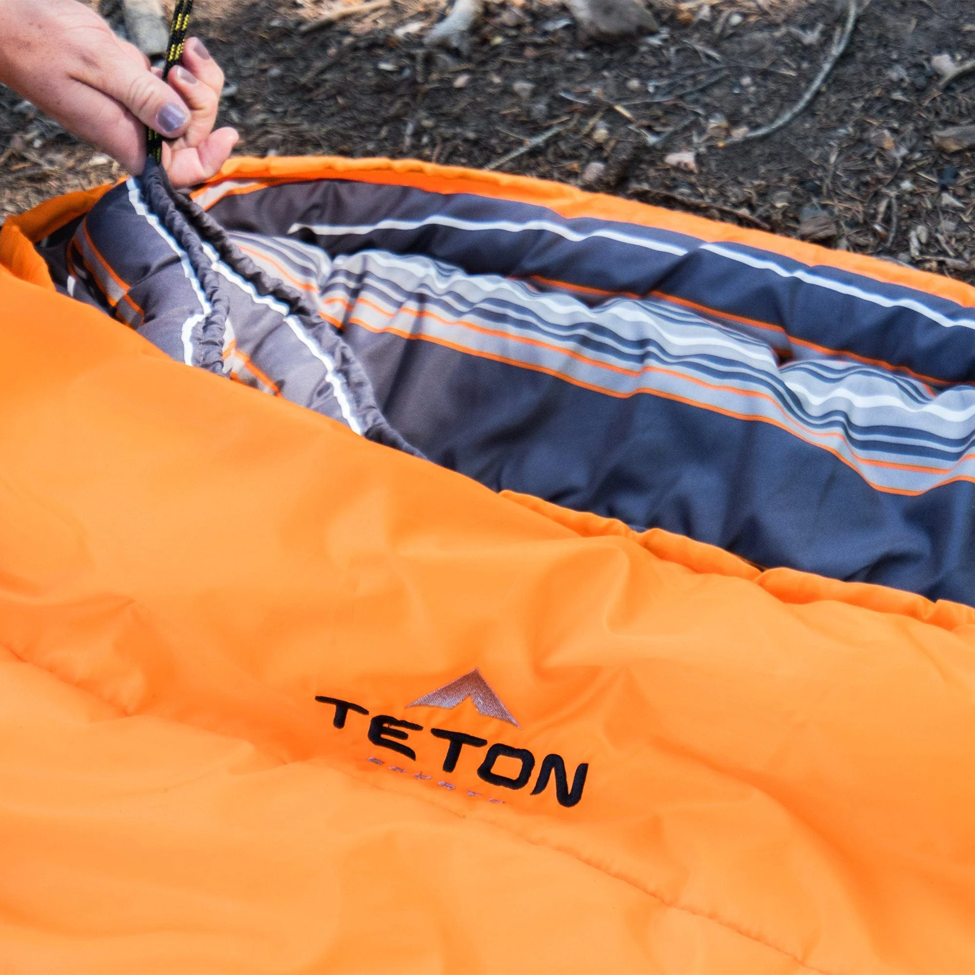 Celsius Regular 0˚F Sleeping Bag - Image 5
