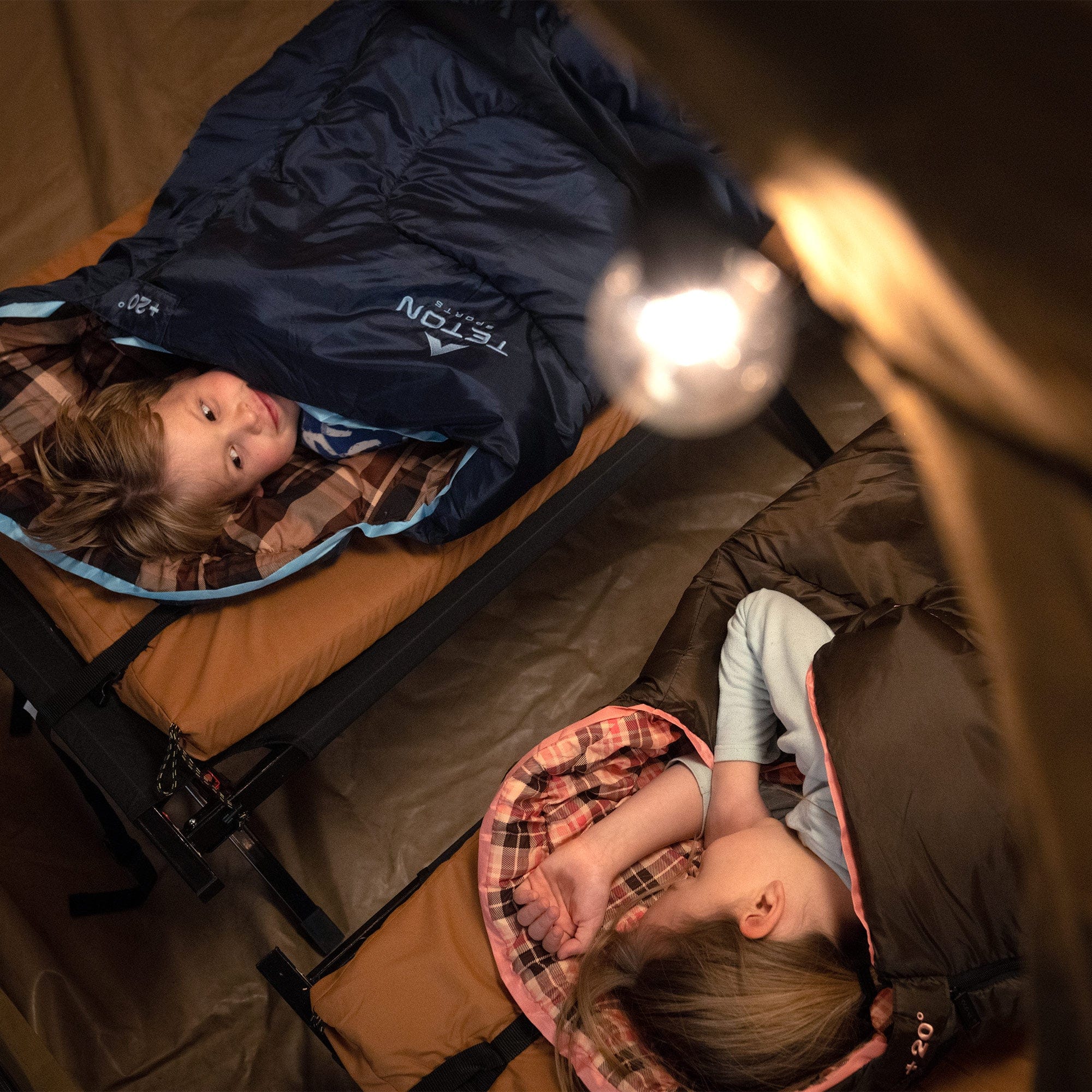 Celsius Junior 20˚F Sleeping Bag for Kids - Image 2
