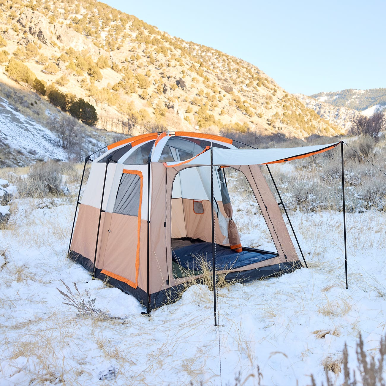 Lodge Tent - Image 8