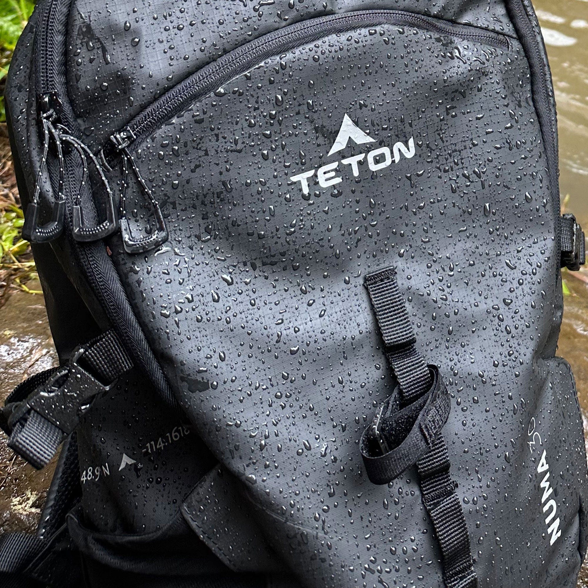 Numa 30L Onyx Backpack - Image 4