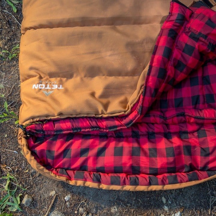 Deer Hunter -35˚F Canvas Sleeping Bag - Image 3